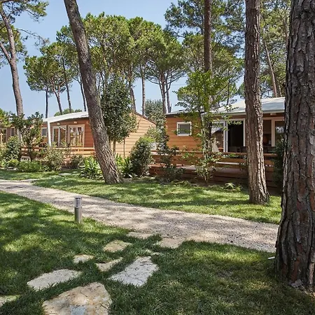 Dei Fiori Village