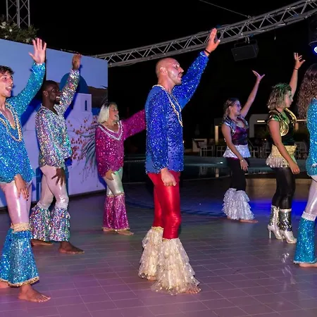 منتزه العطل Dei Fiori Village 4*