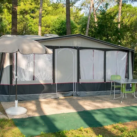 Prázdninový areál Dei Fiori Village 4*